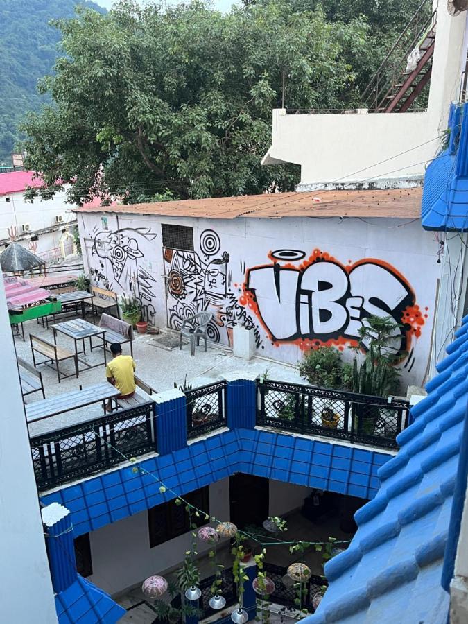 Unplan Hostel Ришикеш Экстерьер фото