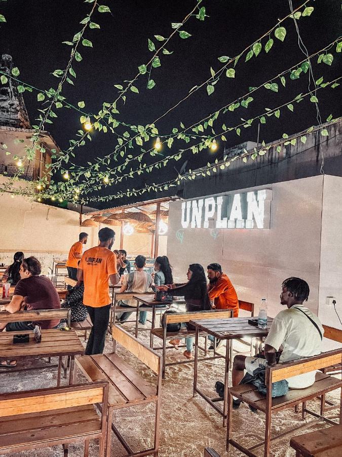 Unplan Hostel Ришикеш Экстерьер фото